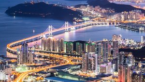 Japan Explorer’s Excursion with Fall Foliage