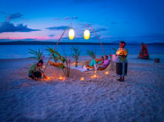 Nighttime Beach Relaxation At The Havannah