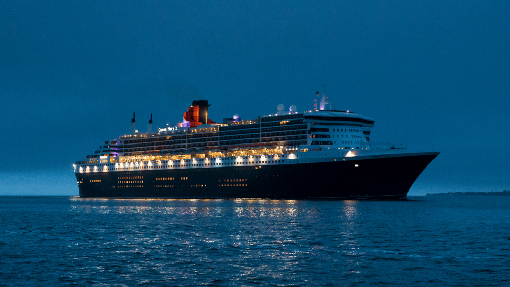Queen Mary 2 in Southampton