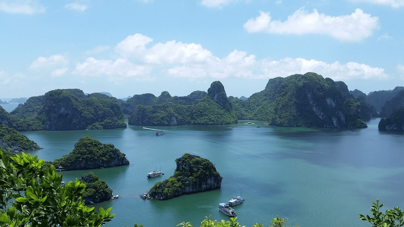 Vietnam Halong Bay