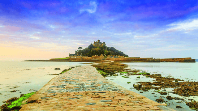 Explore Cornwall's Amazing History, Nature and Cuisine