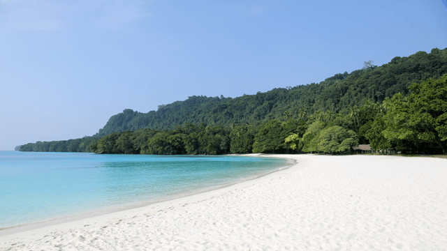 Tropical Islands Cruise: Vanuatu & New Caledonia