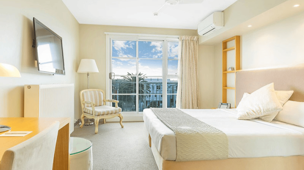 Deep Blue Hotel & Hot Springs