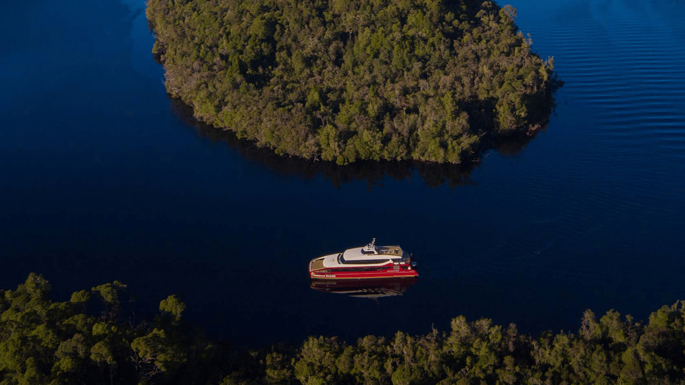 Be awed by the spectacular natural beauty of the Gordon River