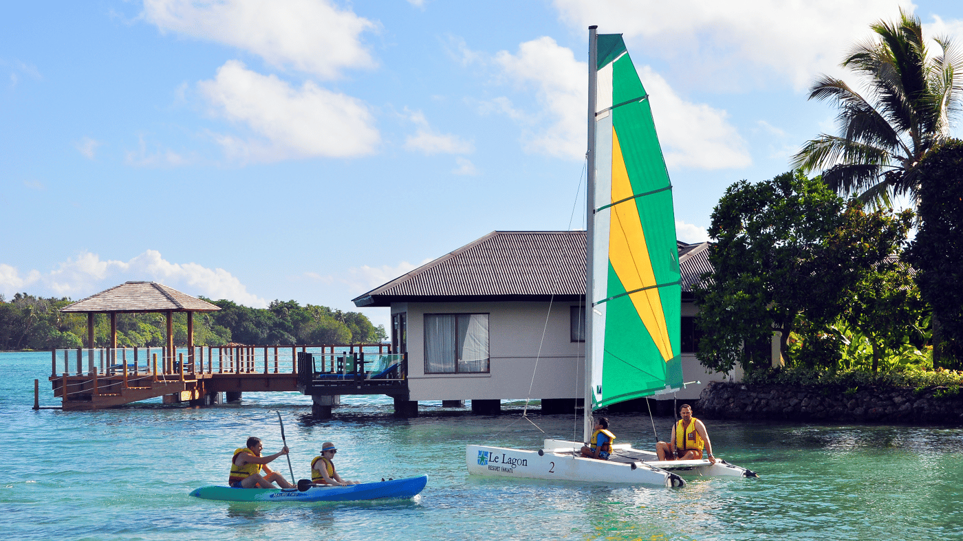 Explore the Erakor Lagoon on a kayak!