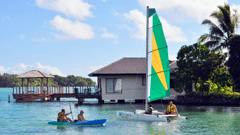 Explore the Erakor Lagoon on a kayak!