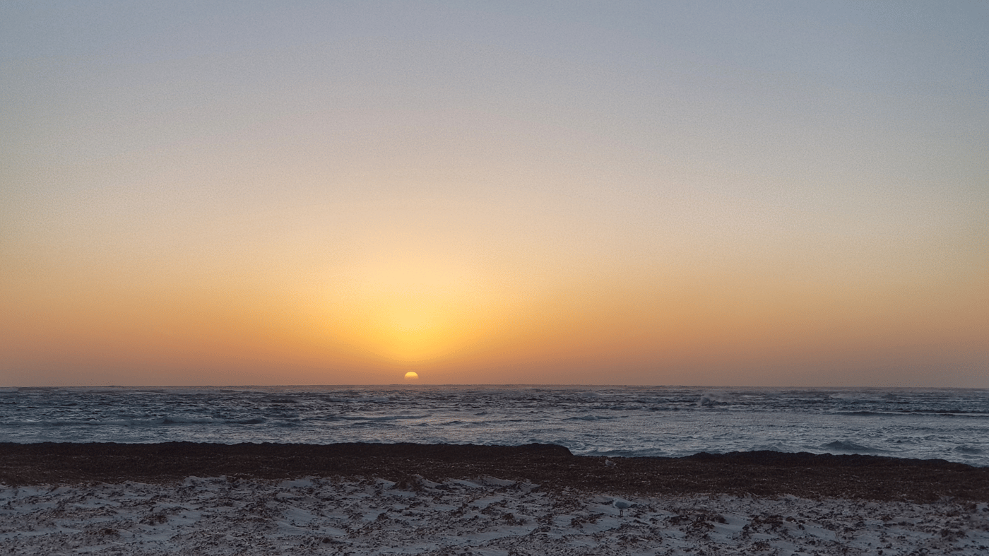 Golden hour in Geraldton - While Geraldton remains one of Western Australia's major ports, the city has become a magnet for vacationing Australians. Located between the Chapman and Greenough Rivers, Geraldton boasts a superb Mediterranean climate, scenic beauty and pristine beaches