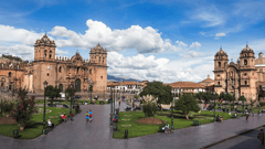 Visit Cusco on your way to the Sacred Valley