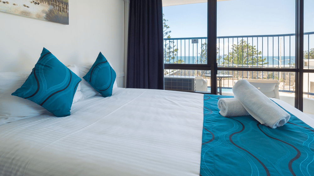 All units face the gorgeous Pacific Ocean and feature a balcony for you to gaze over the Keppel Bay Islands.