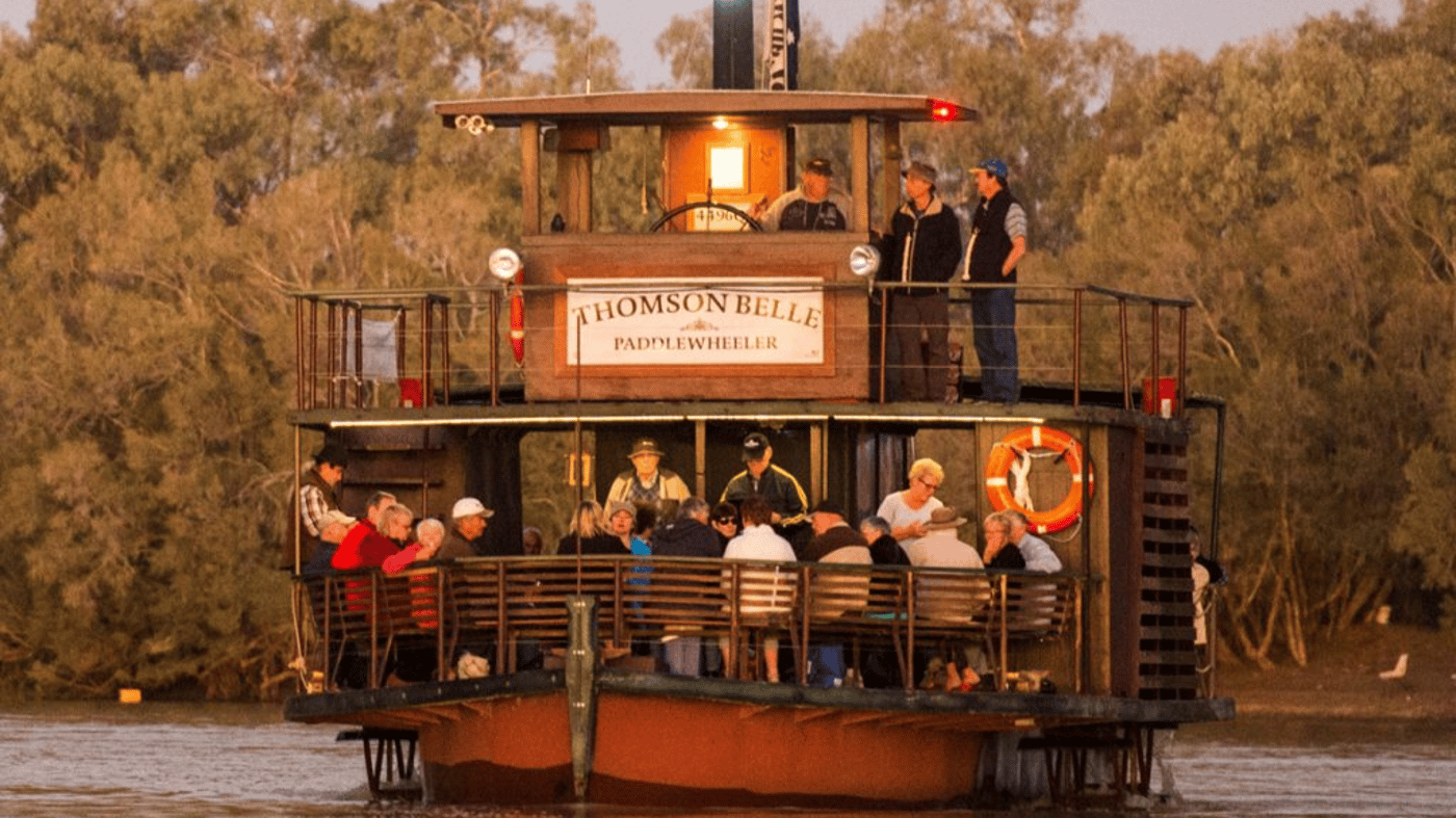 Enjoy the Starlight’s Cruise Experience on the Thomson River at sunset (including stockman’s campfire dinner).
