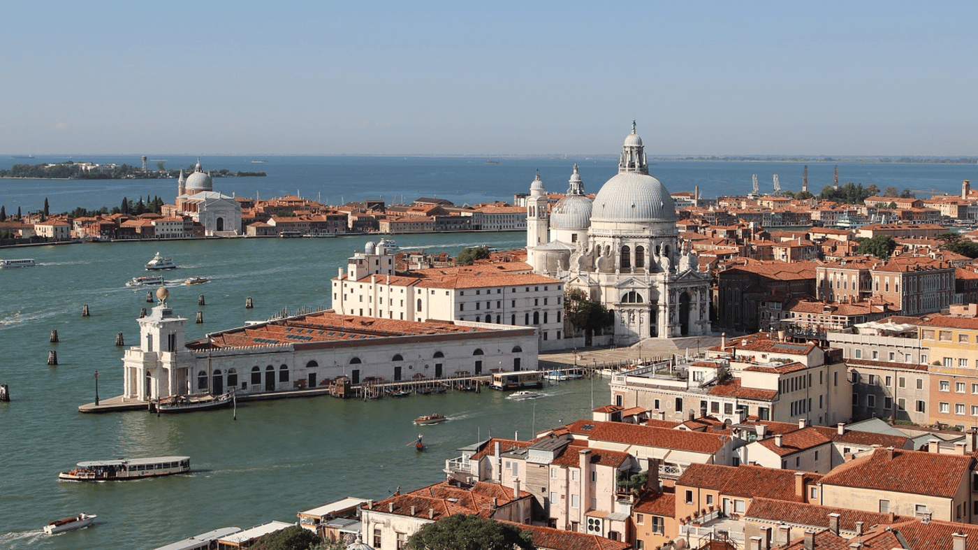 Stay overnight in Venice, Italy