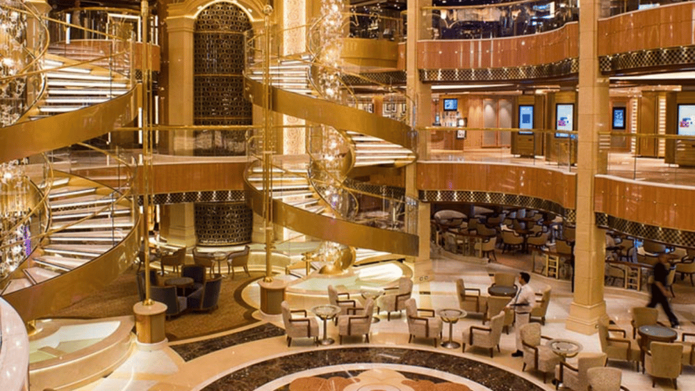 Royal Princess atrium