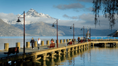 Queenstown is a picturesque year-round resort situated on the shores of magical Lake Wakatipu