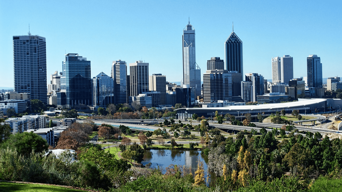 Spend 3 nights in Perth at the beginning of your holiday