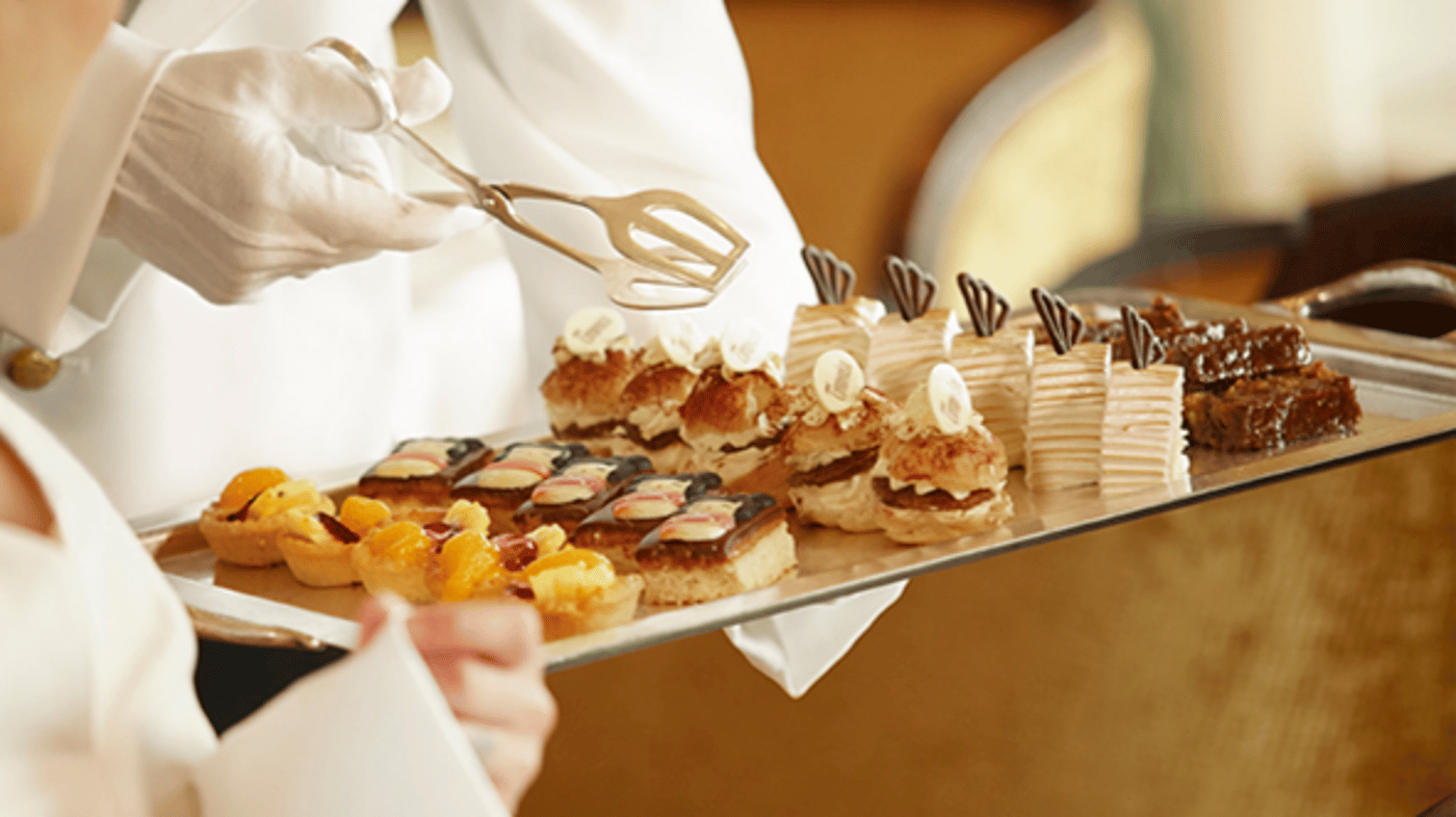 Enjoy royal treatment with free daily high tea served by white-gloved waitstaff