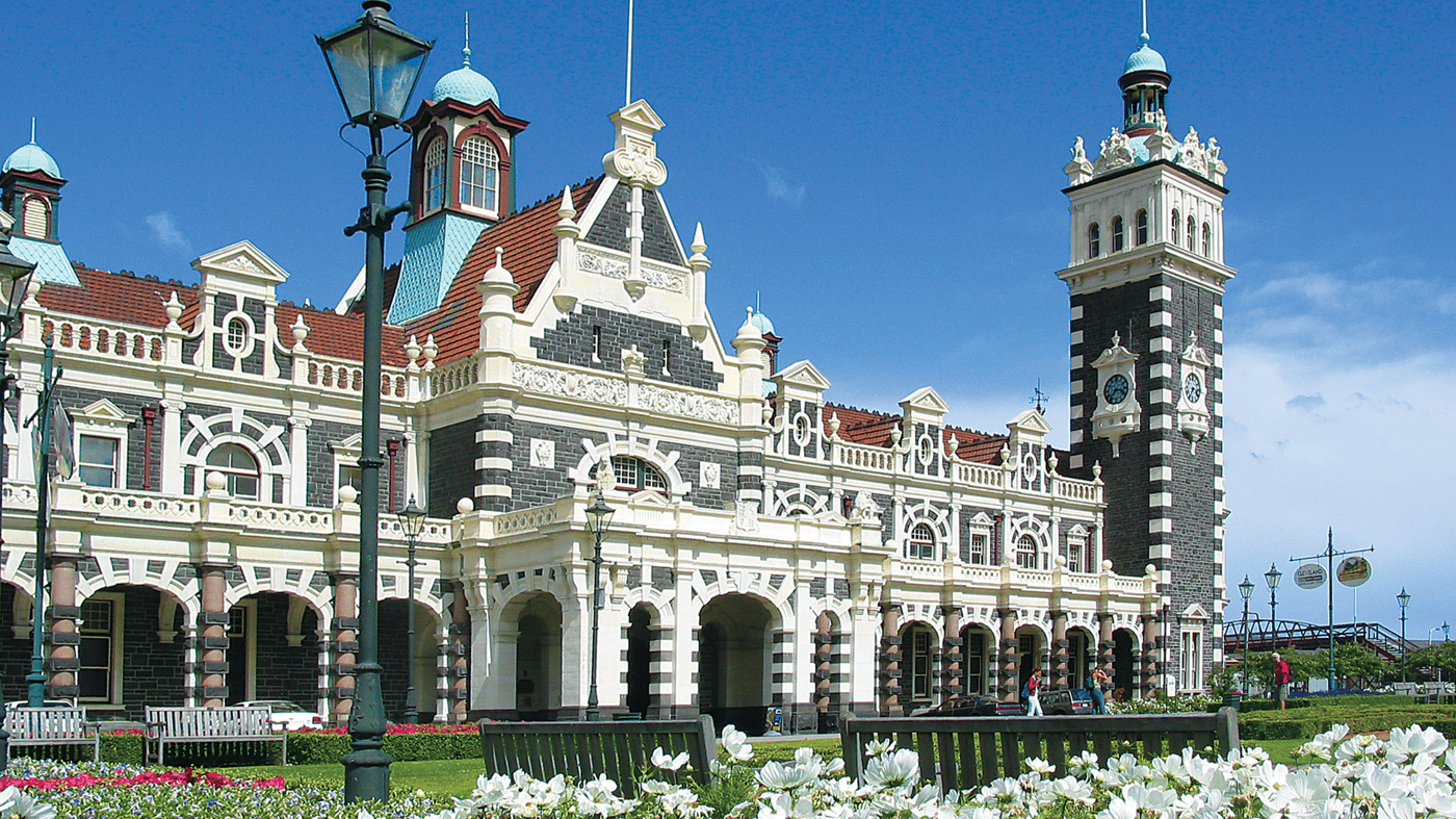 Dunedin is famous for its stunning Edwardian and Victorian architecture dating back to the 1800s gold rush