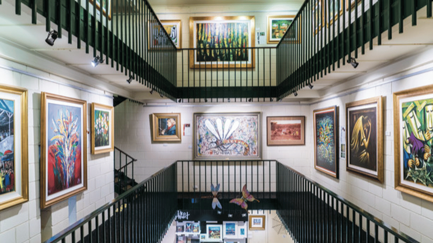 Visit the Pro Hart Gallery, Broken Hill 