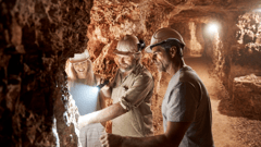 Underground Tour at White Cliffs 