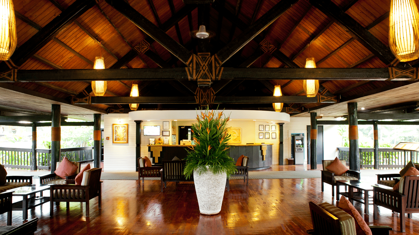 The friendly reception desk, always at the ready.