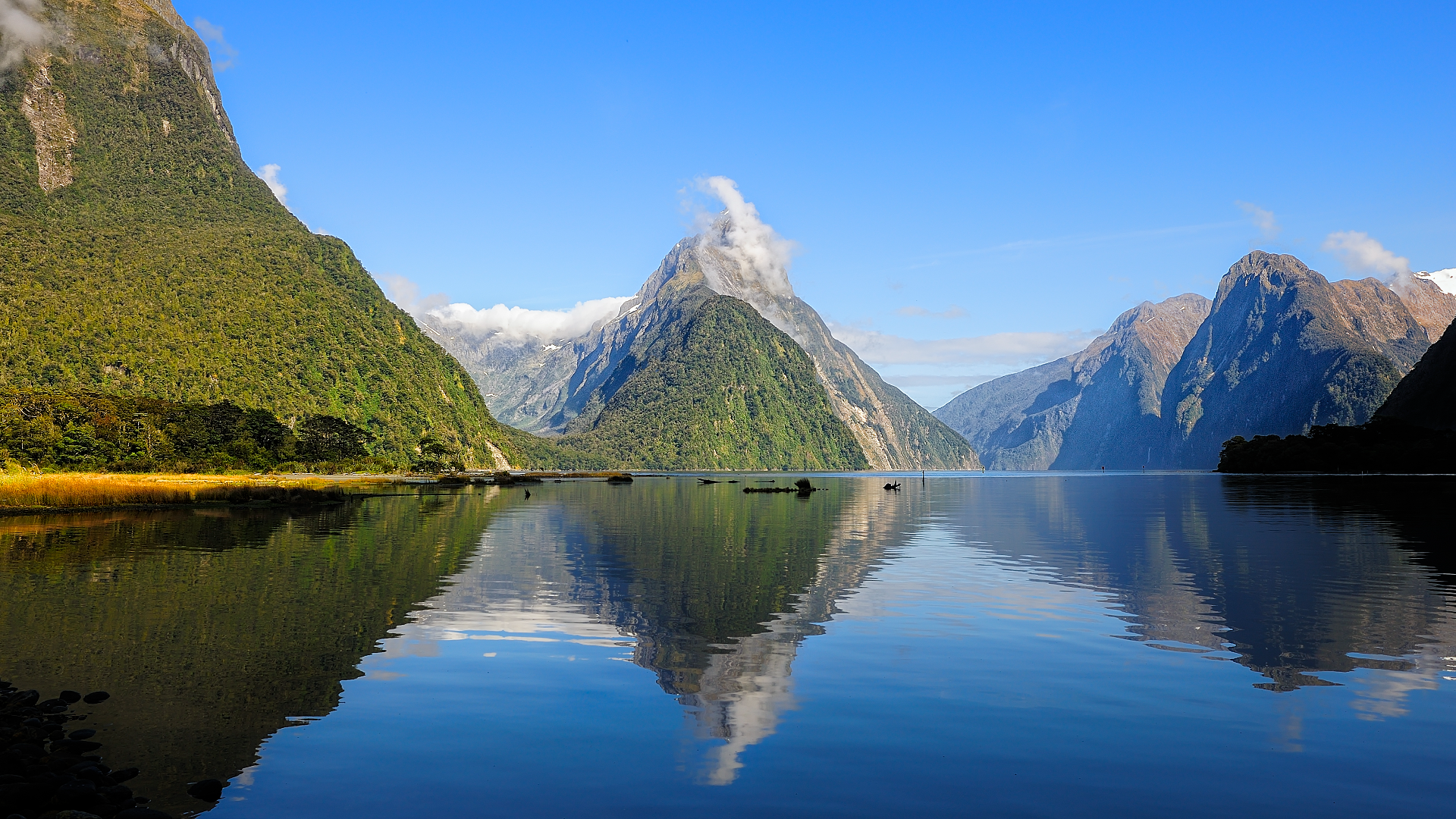 Cruise Sydney To New Zealand Return Mar 2024 Travel At 60   1637823394419 Nz South Island Mitre Peak Milford Sound Getty 