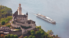 See the magnificent castles of the Rhine