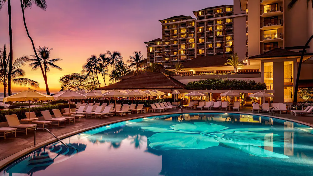 Hawaii: 5-star Honolulu stay at the beachside Halekulani Hotel - Travel ...