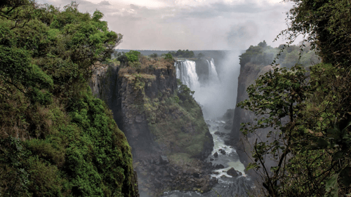 Victoria Falls, an awe-inspiring Natural Wonder of the World 