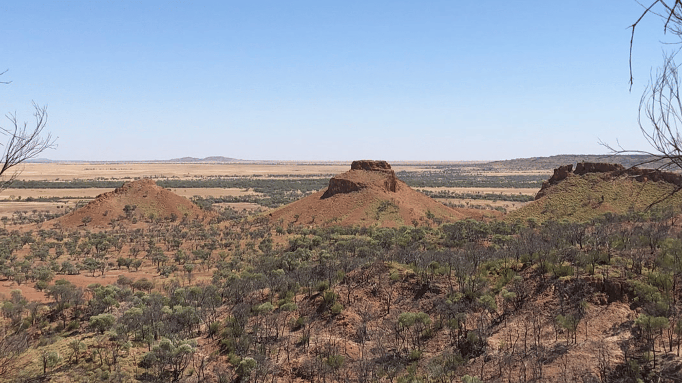 See the Three Outback Sisters at Carisbrooke Station 