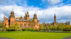 Enjoy the beautiful architecture of Glasgow, United Kingdom