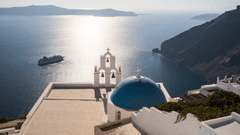 Cruise through the beautiful Greece