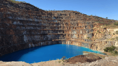 Mary Kathleen Uranium MIne  - vivid blue lake 