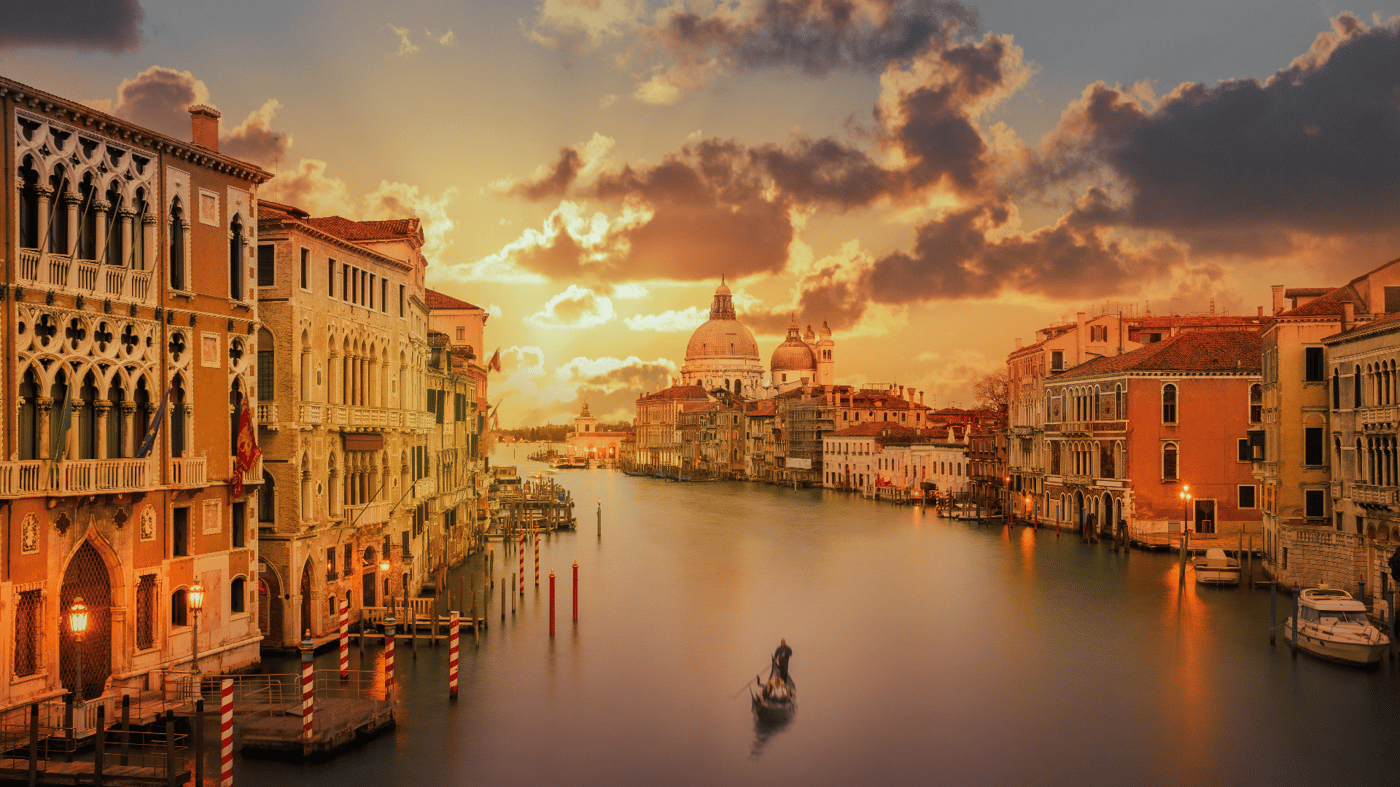 Take a private water taxi along the Grand Canal to make an elegant arrival at your luxurious hotel, which sits right by the water’s edge. Soak up the romance of this enchanting city as you experience a relaxing journey on the water.