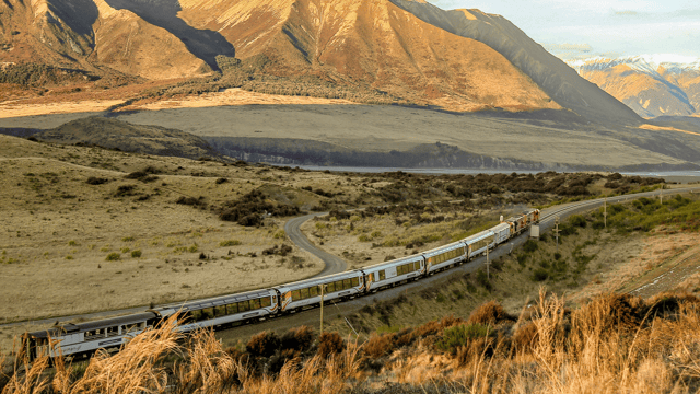 9- day New Zealand South Island Exploration (Christchurch Return)