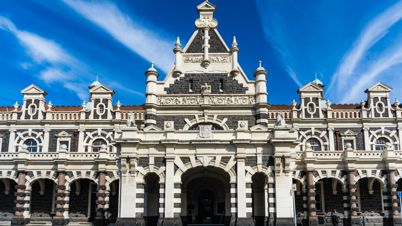 Explore Dunedin, New Zealand