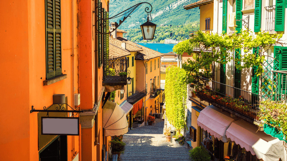 Explore the streets of Italy