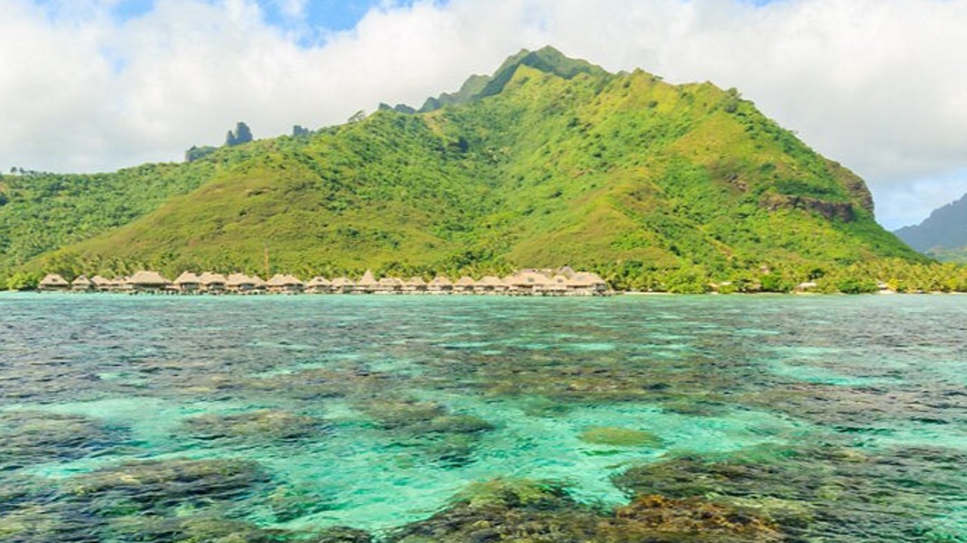 Papeete, French Polynesia, Ocean Coral Resort Mountains 