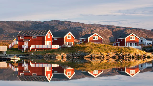 Land of the Midnight Sun & Summer Solstice (Jun 2027)