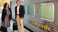VRJ - Pax Outside Lounge Car