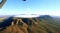 SA-Flinders-Ranges-Wilpena-Pound