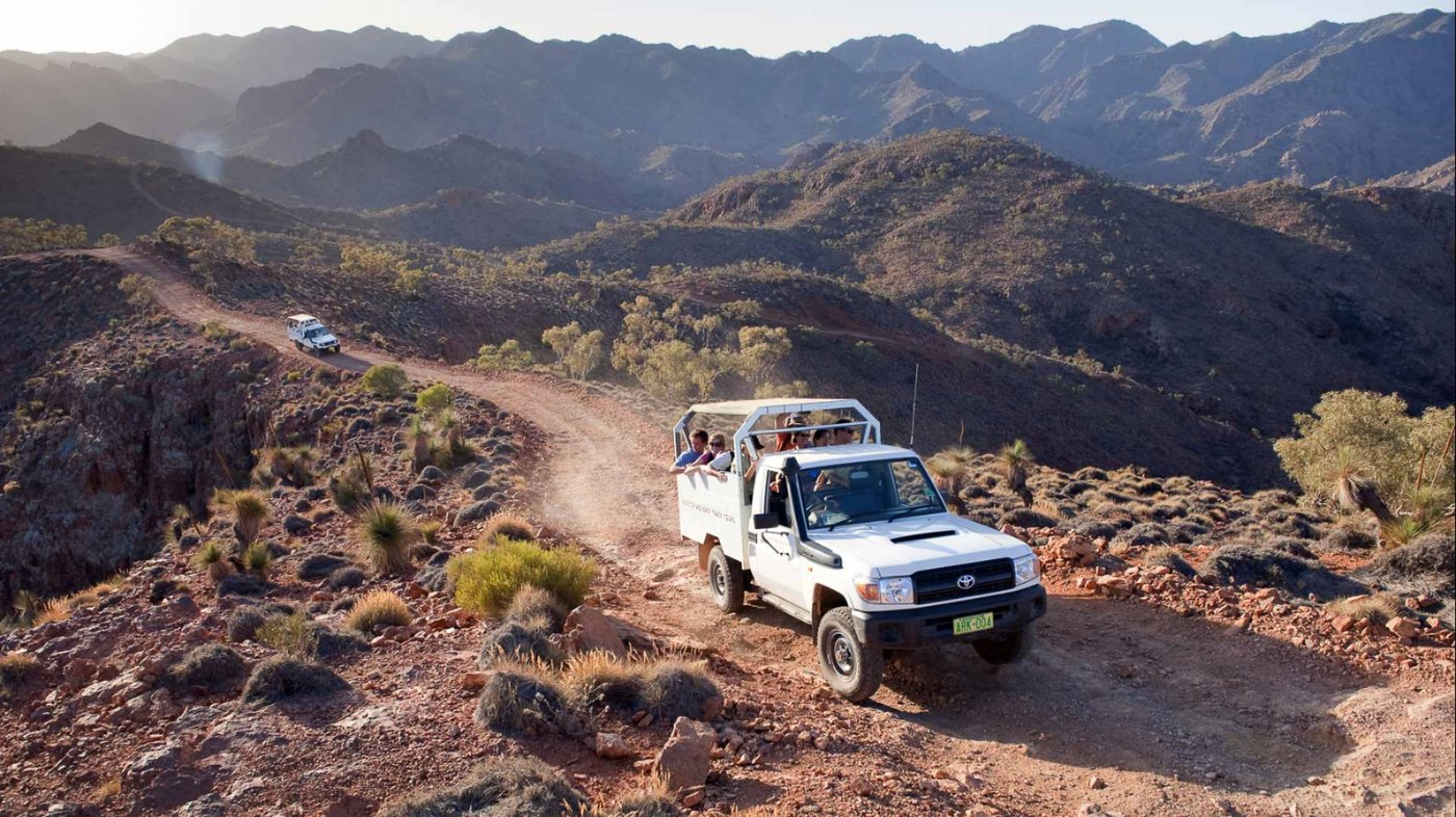 Take a thrilling 4WD Ridge Top tour