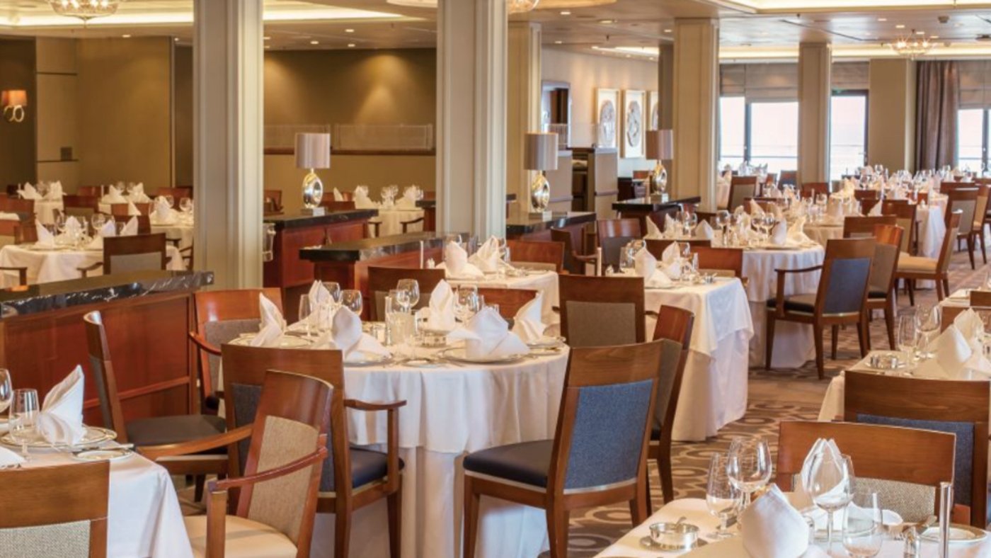 Princess Grill Restaurant - Cunard - Queen Mary 2