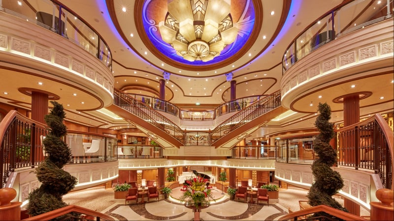 Queen Elizabeth Grand Lobby