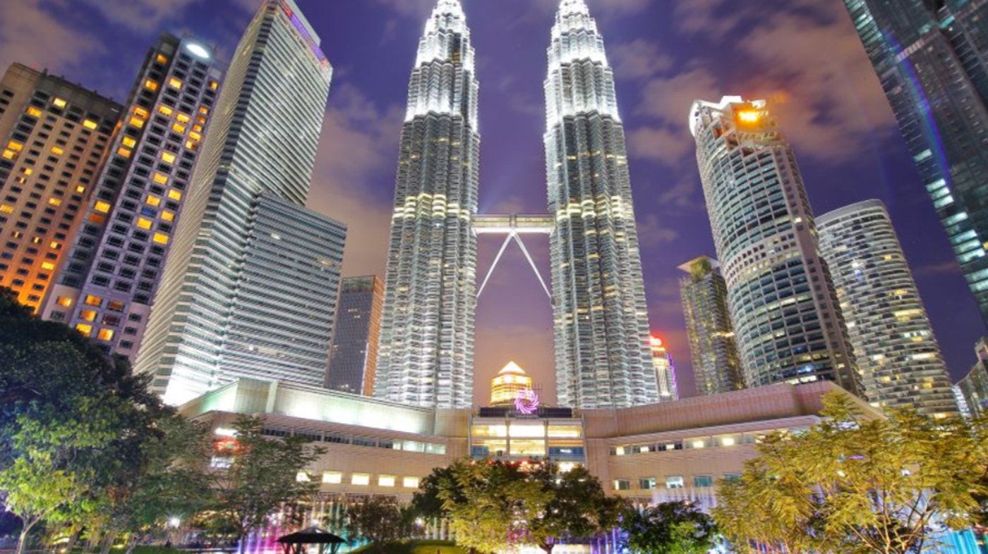 Malaysia-Kuala-Lumpur-Petronas-Towers
