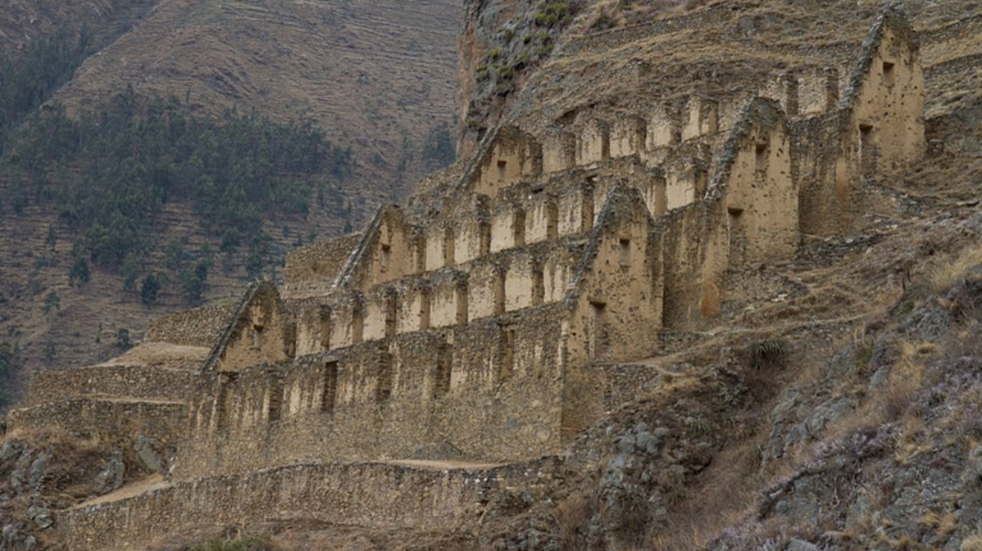 Peru - Ollantaytambo Ruins 