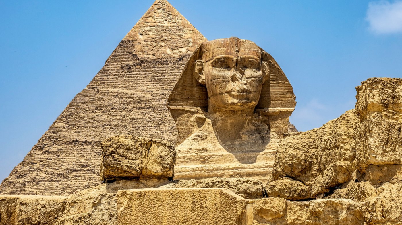 Sphinx Khafre Pyramid Giza 