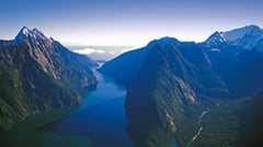 Queenstown - Milford Sound View 