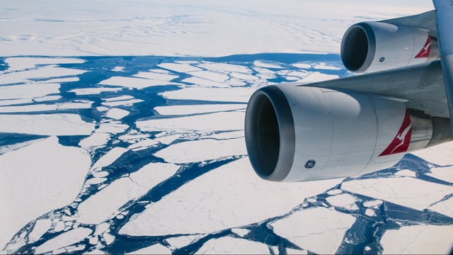 Experience Antarctica in a Day - Sydney Roundtrip