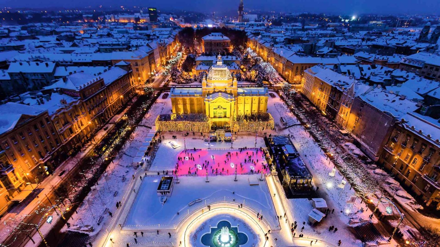 Croatia - Zagreb - Christmas market - Davor Rostuhar