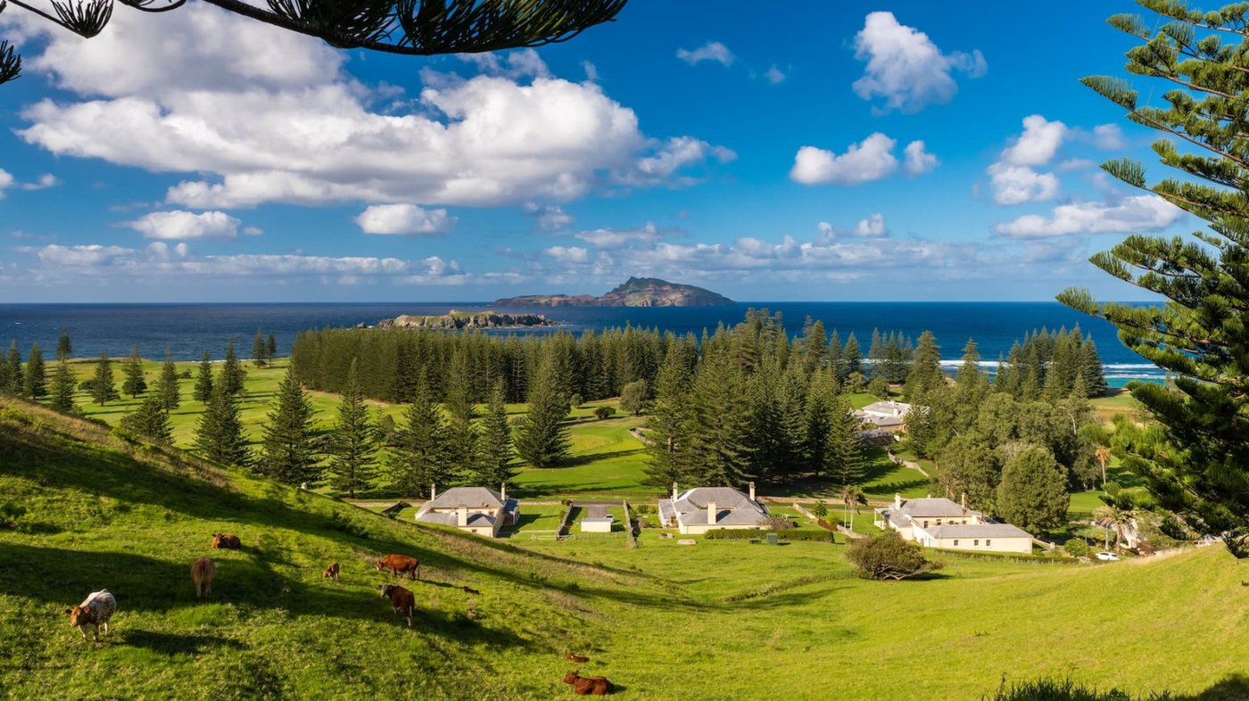 View from Queen Elizabeth Lookout