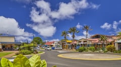 Burnt Pine - Main Street Shopping